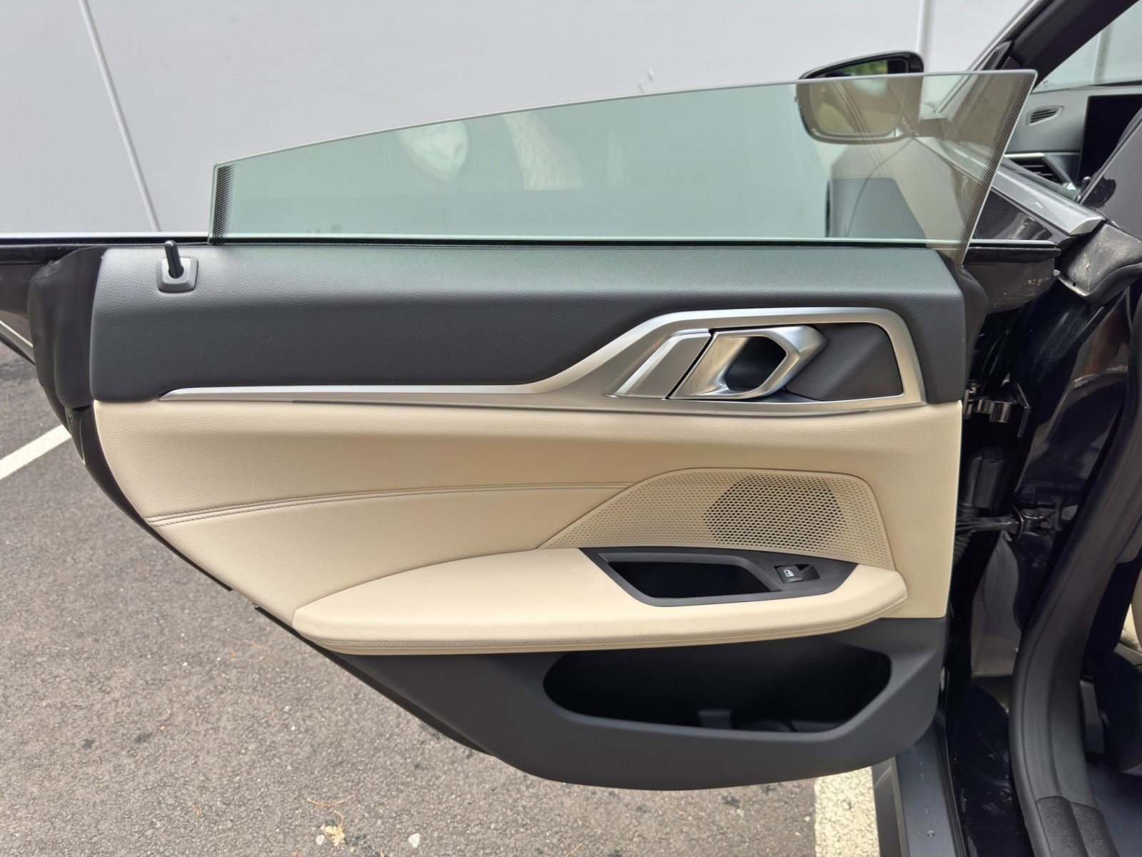 Used 2024 BMW i4 eDrive35 w/ Premium Package RWD image 47