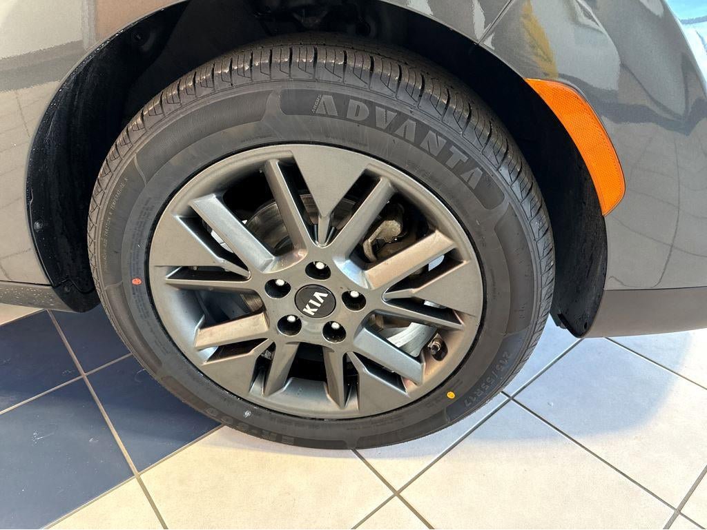 Used 2021 Kia Soul EX FWD image 6