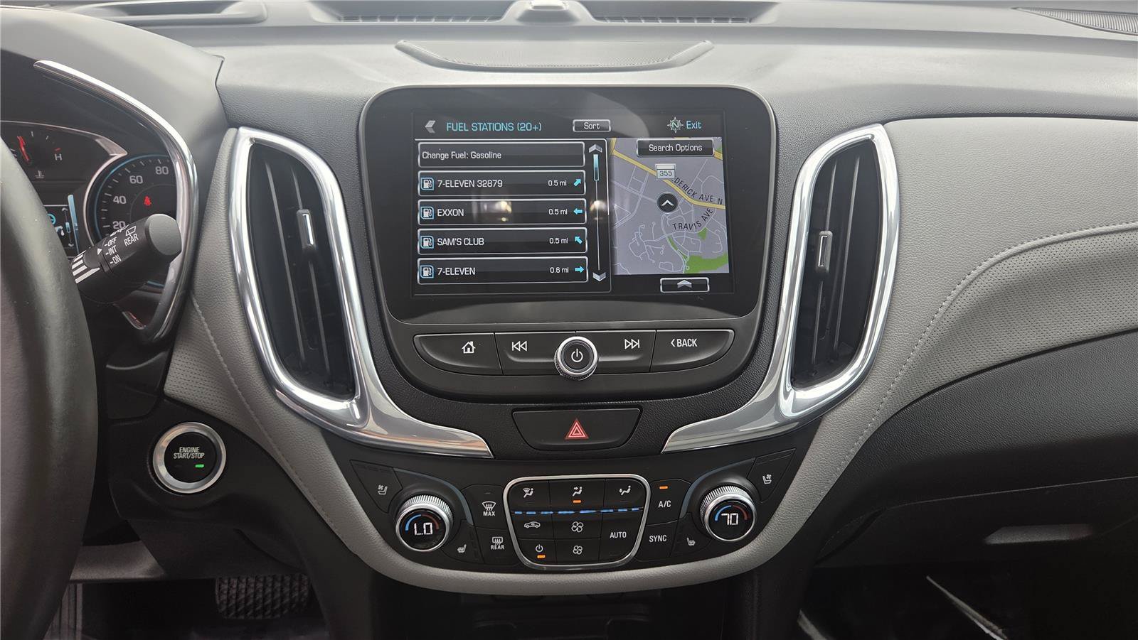 Used 2018 Chevrolet Equinox Premier AWD/4WD image 22