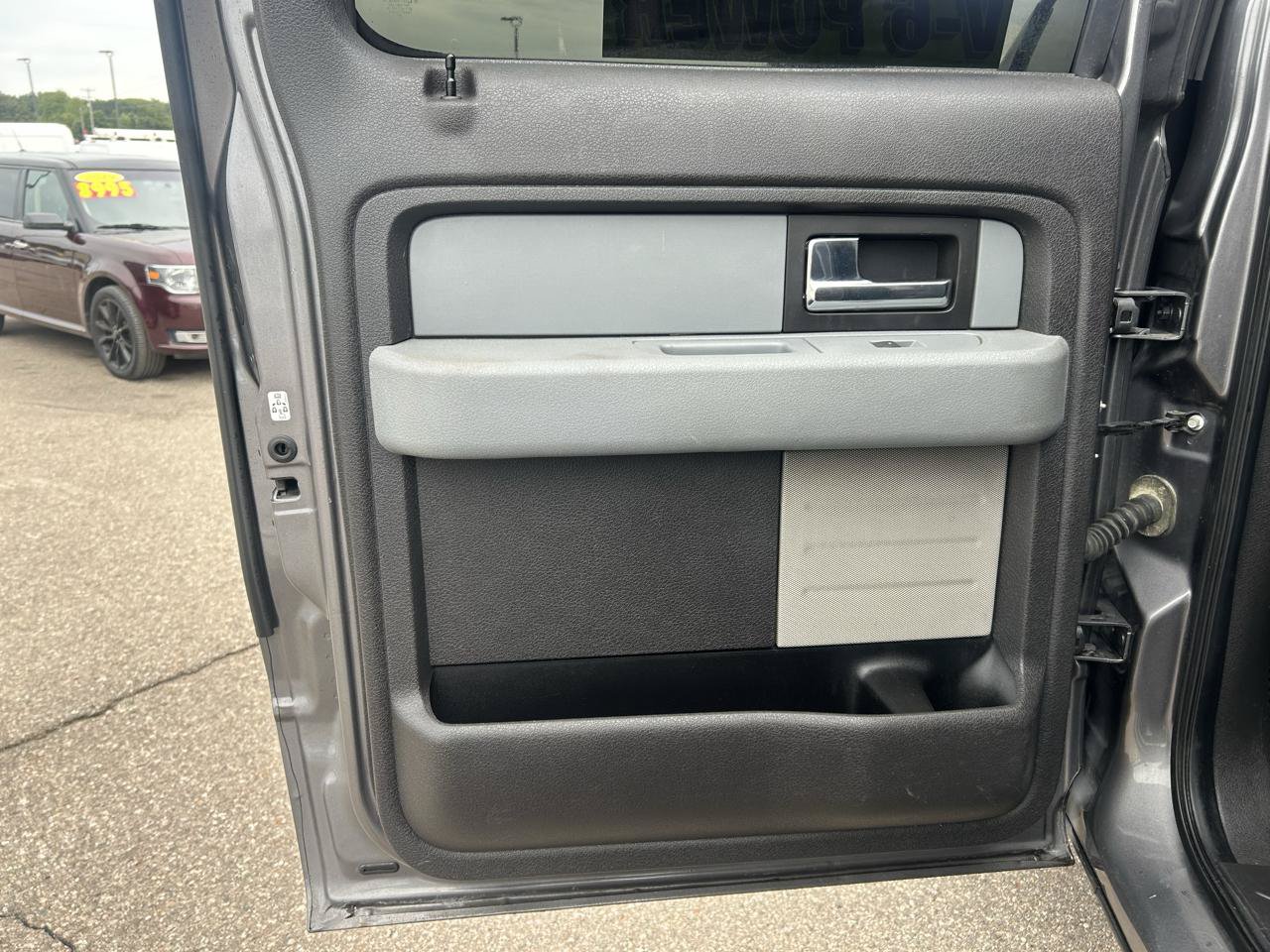 Used 2012 Ford F150 XLT w/ XLT Convenience Pkg AWD/4WD image 13
