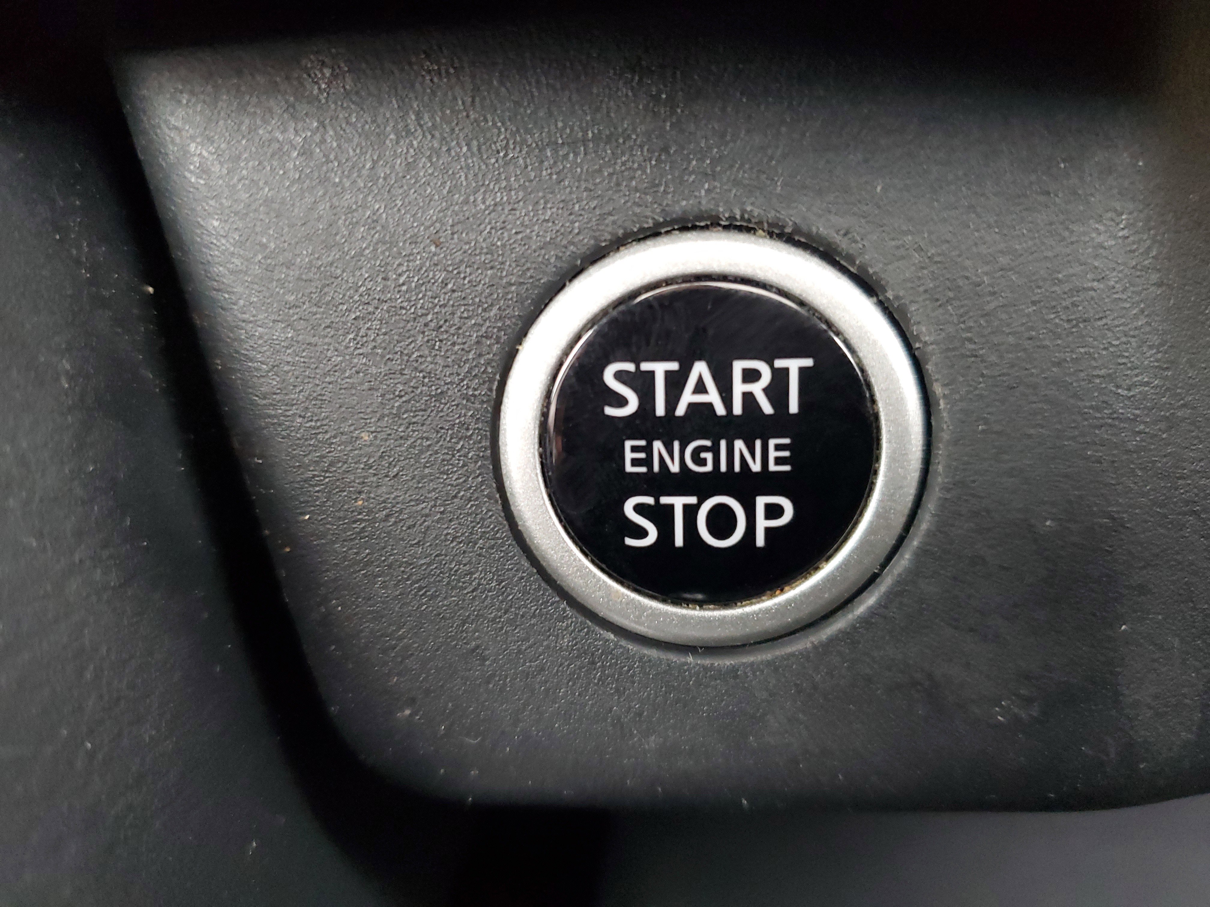 Certified 2021 Nissan Rogue SV w/ Premium Package image 23