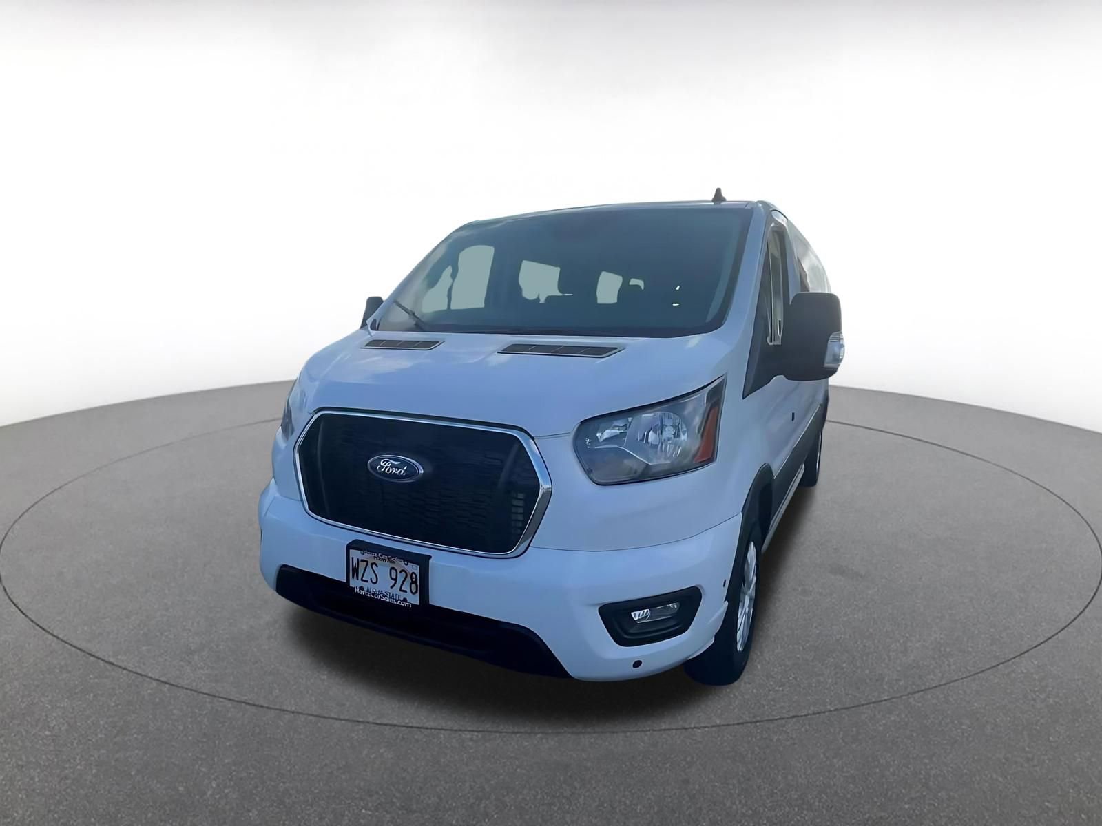 Used 2024 Ford Transit 350 XLT RWD image 7