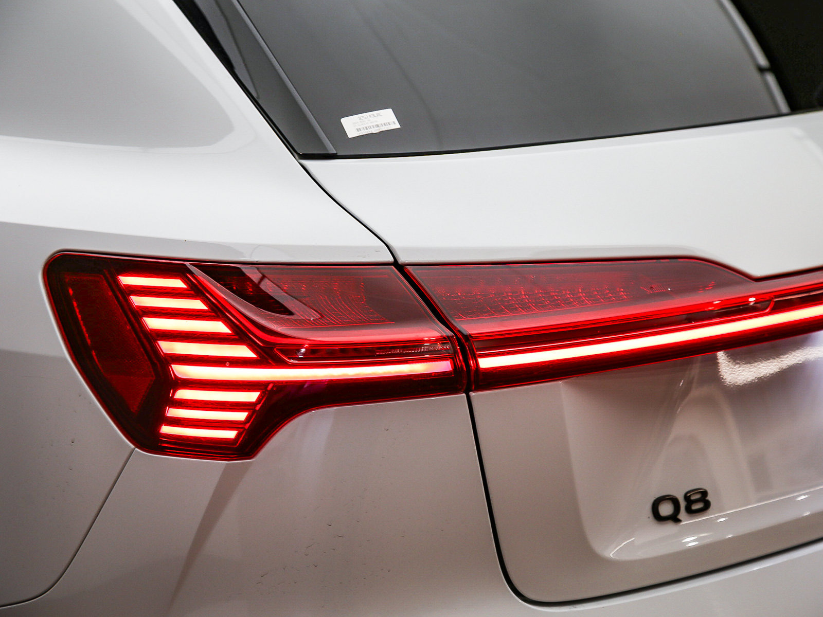 Certified 2024 Audi Q8 e-tron Premium Plus AWD/4WD image 12