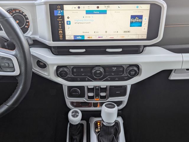 Used 2025 Jeep Gladiator Mojave image 7