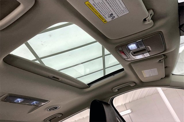 Used 2023 Kia Telluride S w/ S Sunroof Package image 13