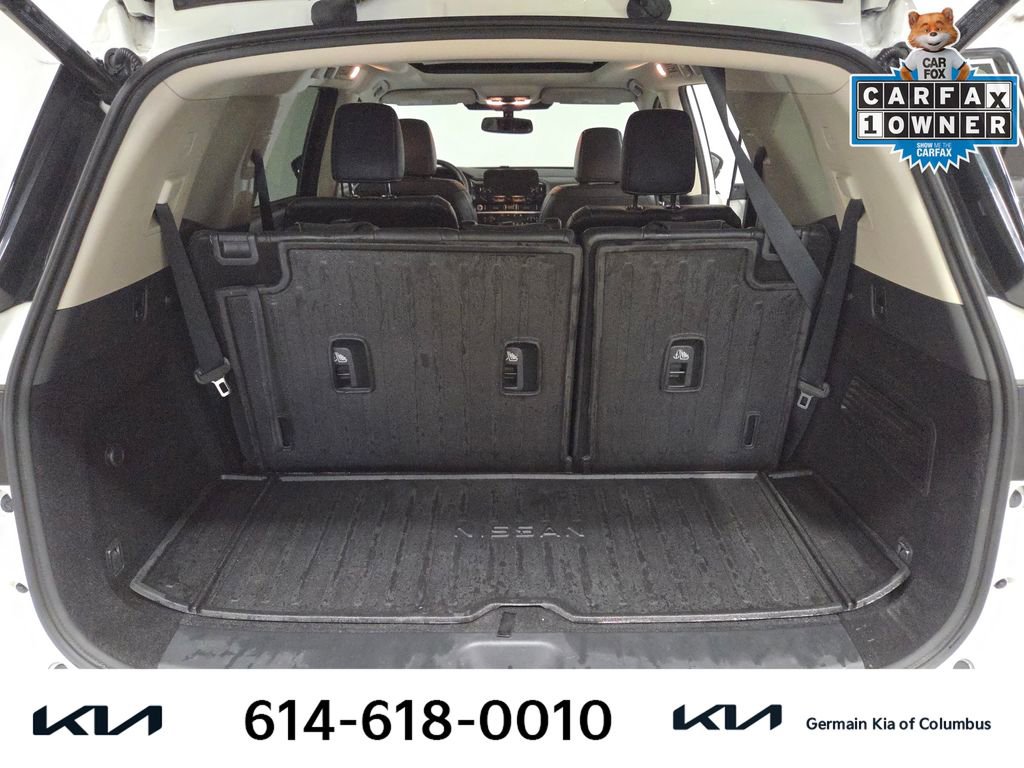 Used 2022 Nissan Pathfinder Platinum w/ Cargo Package image 22