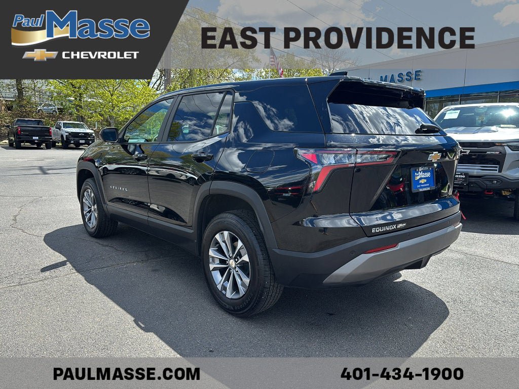 Used 2025 Chevrolet Equinox LT FWD image 5
