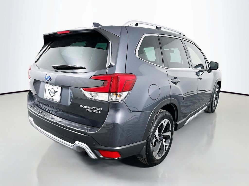 Used 2023 Subaru Forester Touring image 5