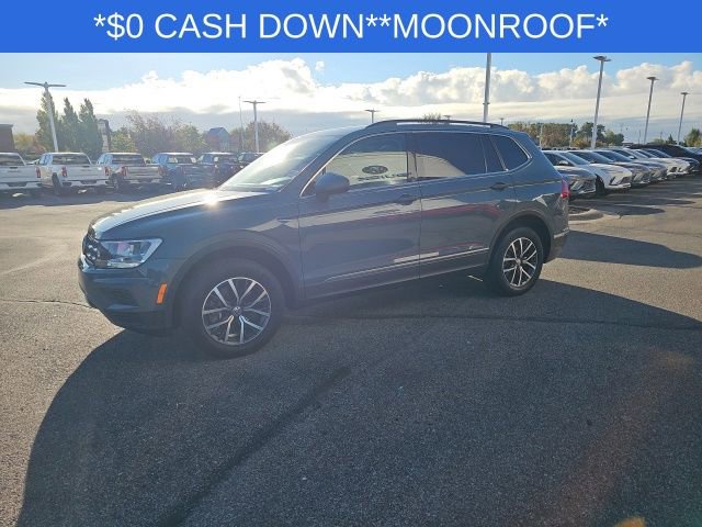 Used 2020 Volkswagen Tiguan SE w/ Panoramic Sunroof Package image 10