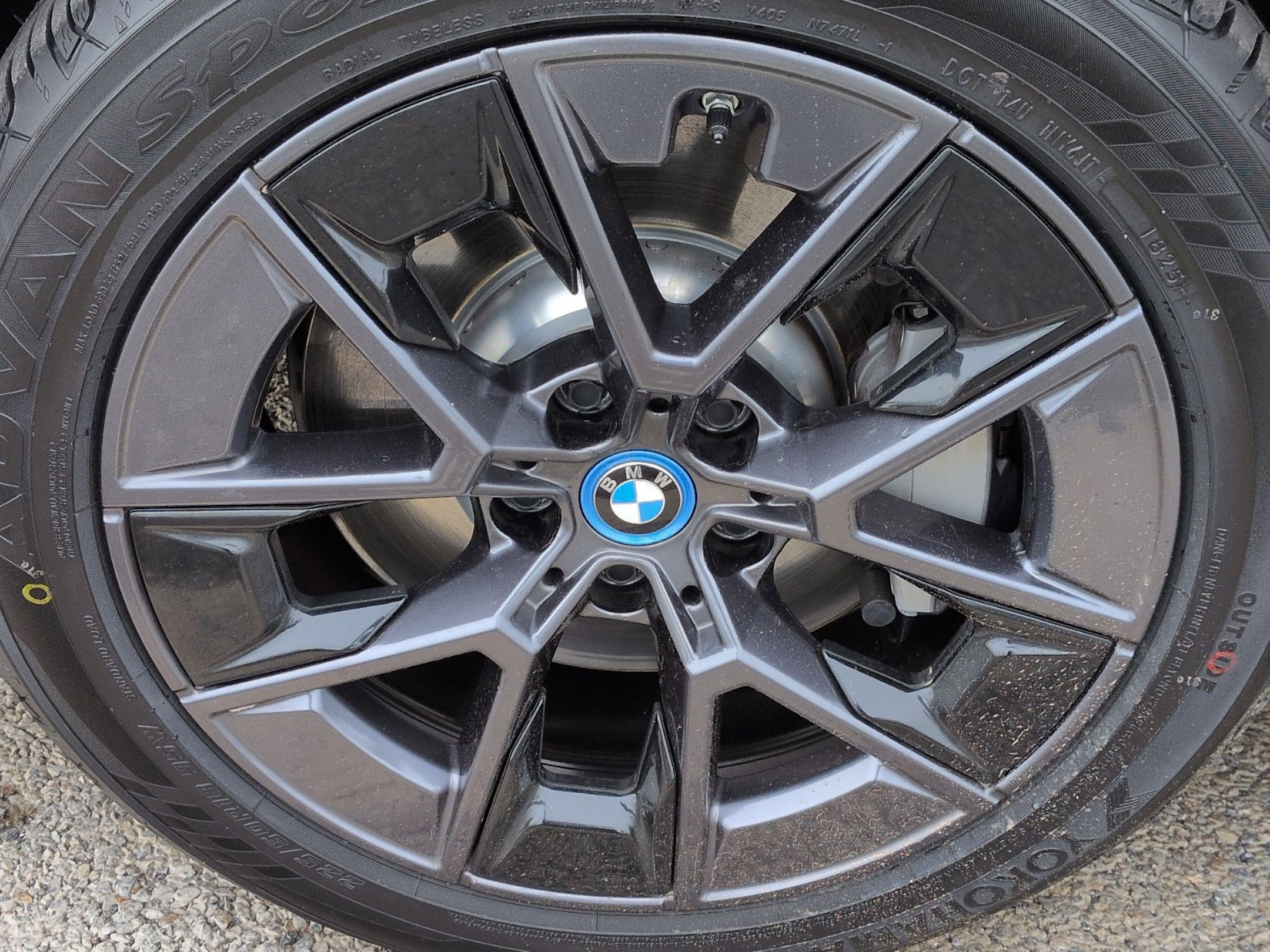 Used 2024 BMW i4 eDrive40 w/ Premium Package image 13