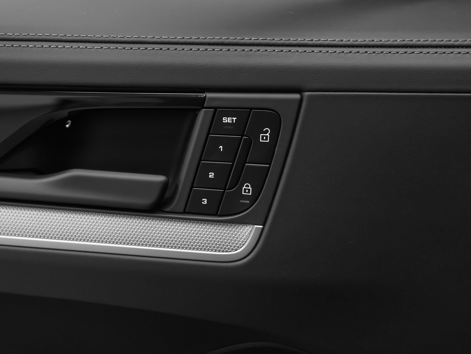 New 2026 Porsche Cayenne S AWD/4WD image 30