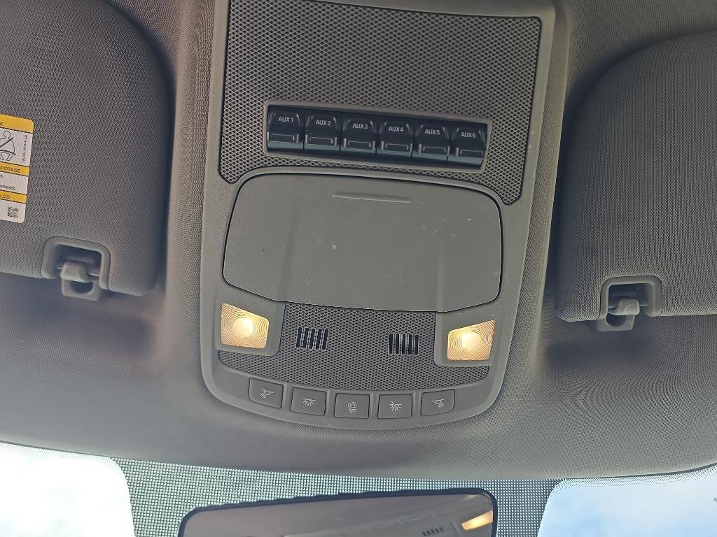 Used 2018 Ford F550 4x4 Regular Cab Super Duty image 26