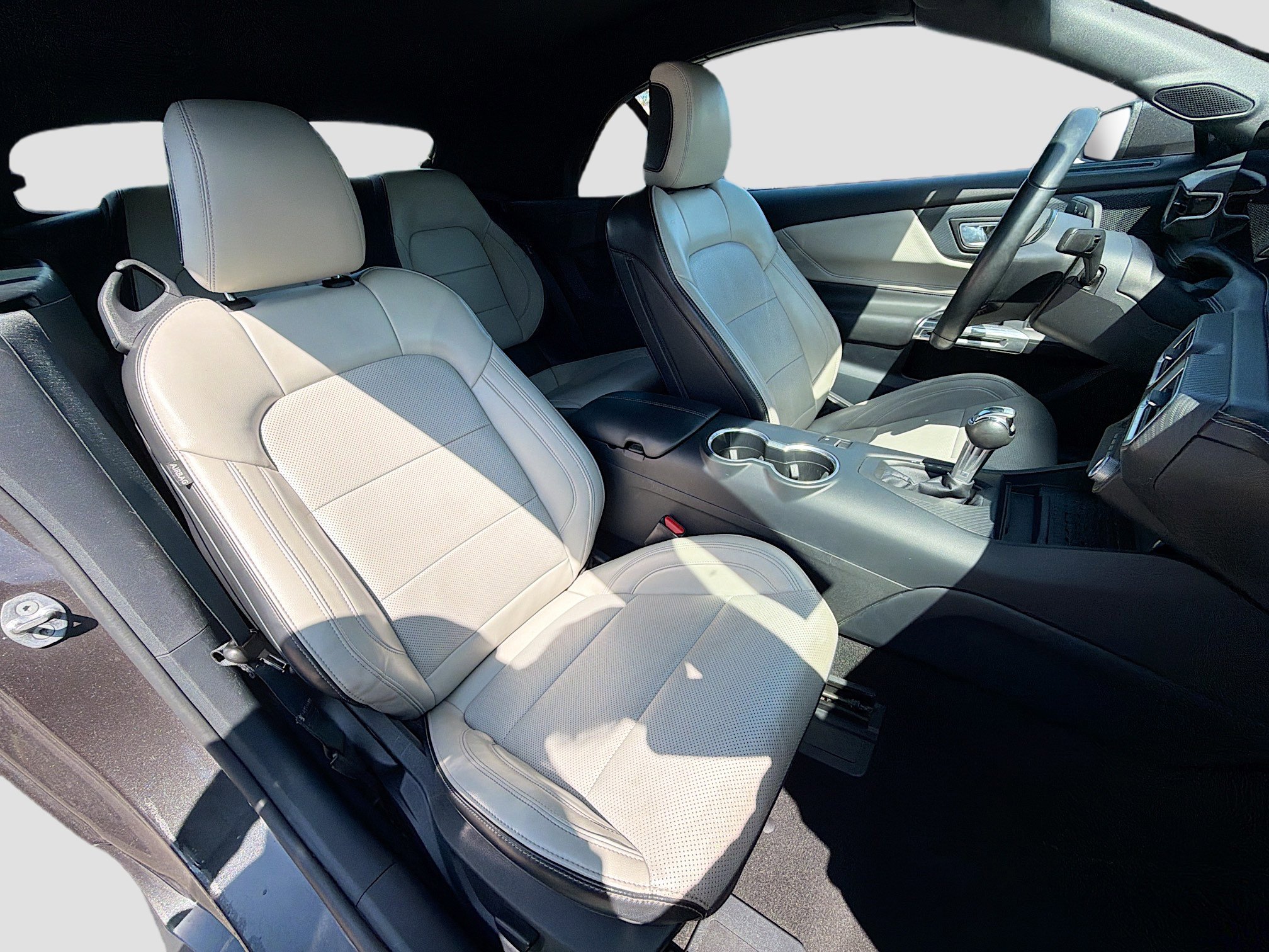 Used 2024 Ford Mustang Premium image 13