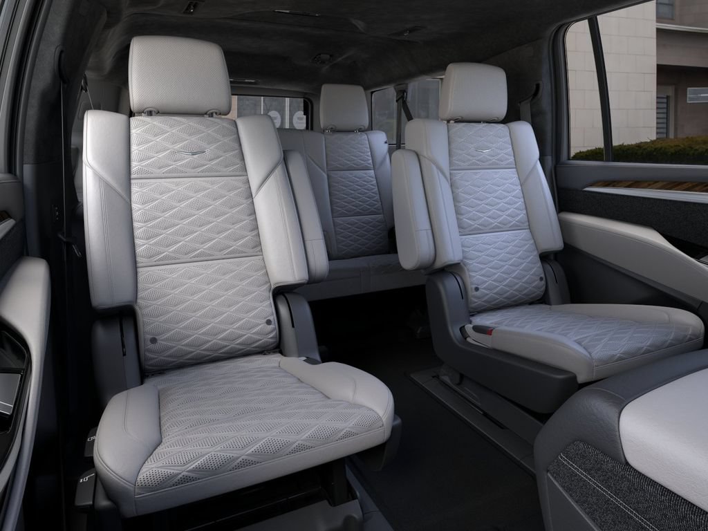 New 2026 Cadillac Escalade ESV Platinum Sport w/ LPO, ONYX Package AWD/4WD image 17