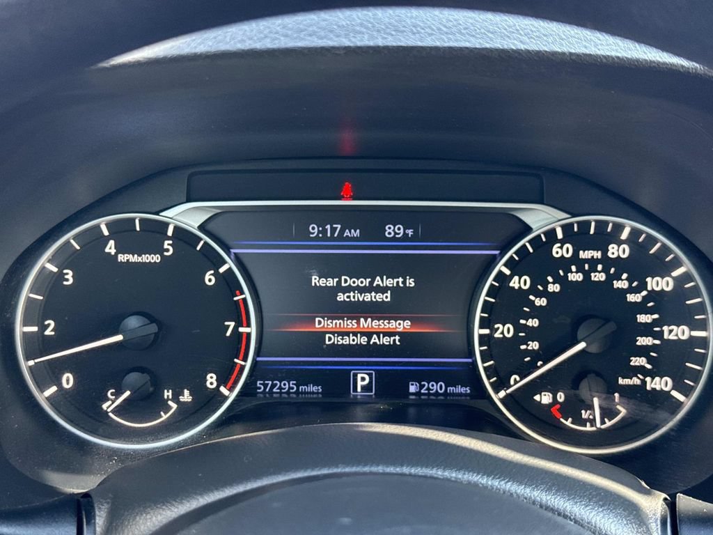 Used 2024 Nissan Altima 2.5 SV FWD image 12