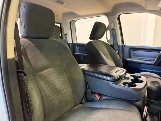 Used 2020 RAM 3500 Tradesman image 25