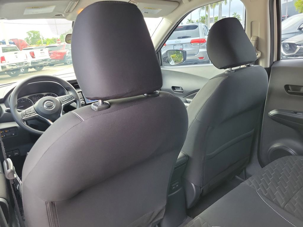 Certified 2021 Nissan Kicks S image 14