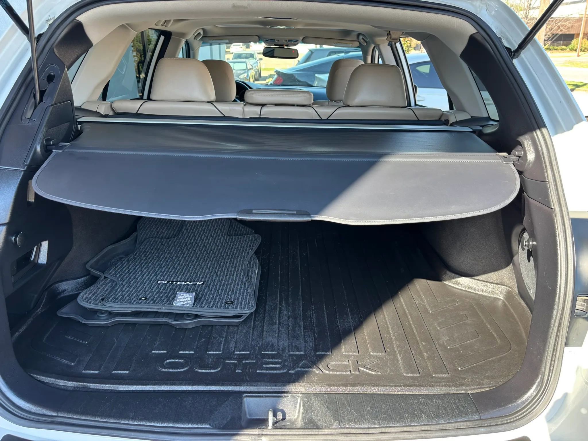 Used 2018 Subaru Outback 2.5i Limited w/ Popular Package #2 AWD/4WD image 60