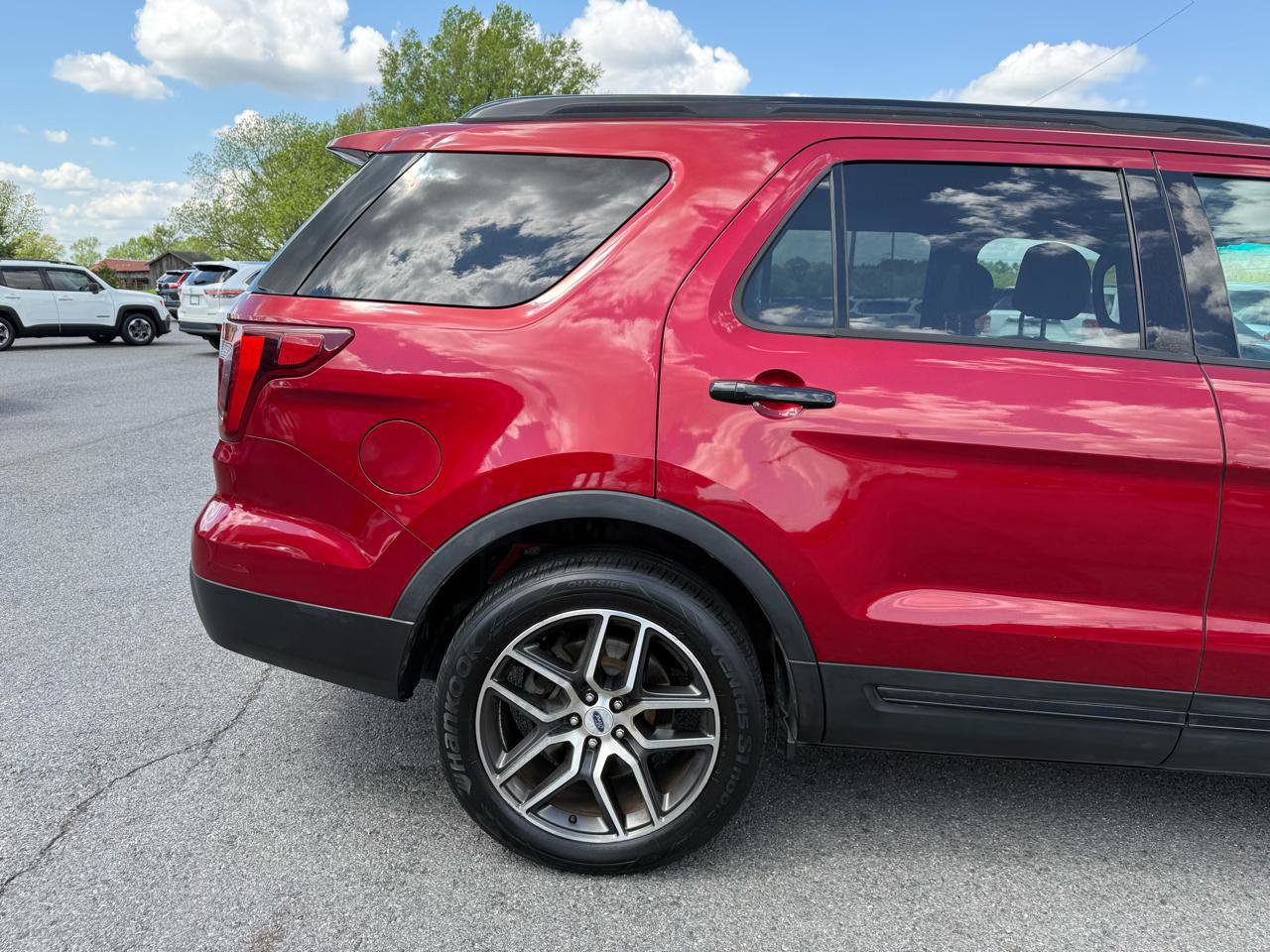 Used 2016 Ford Explorer Sport w/ Equipment Group 401A image 41