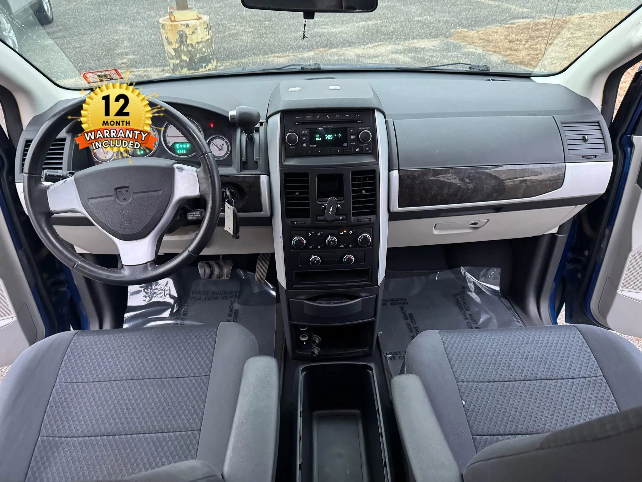 Used 2010 Dodge Grand Caravan SXT image 18