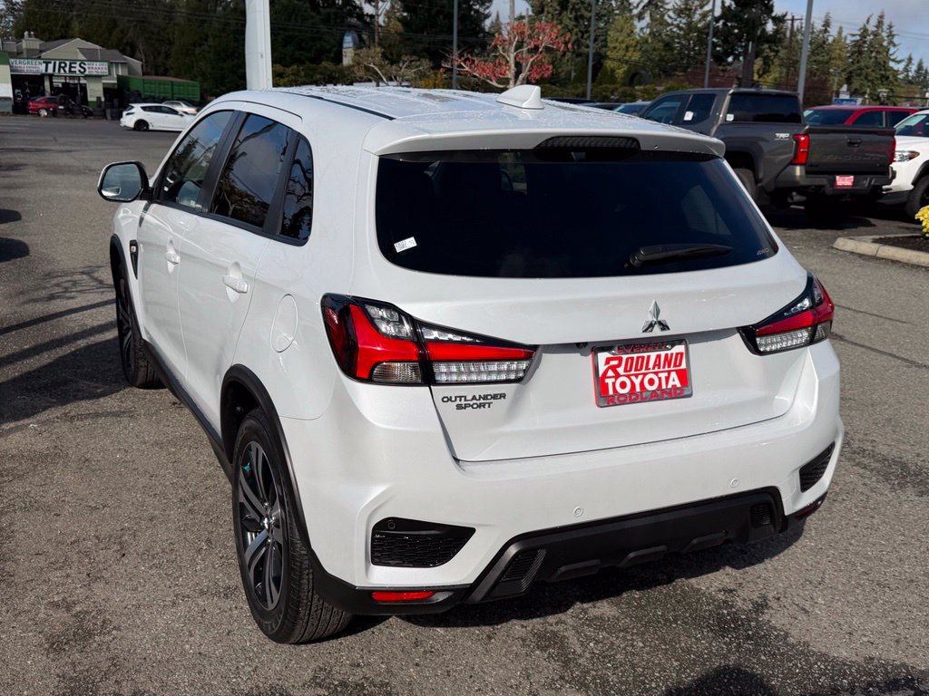 Used 2026 Mitsubishi Outlander Sport AWD image 9