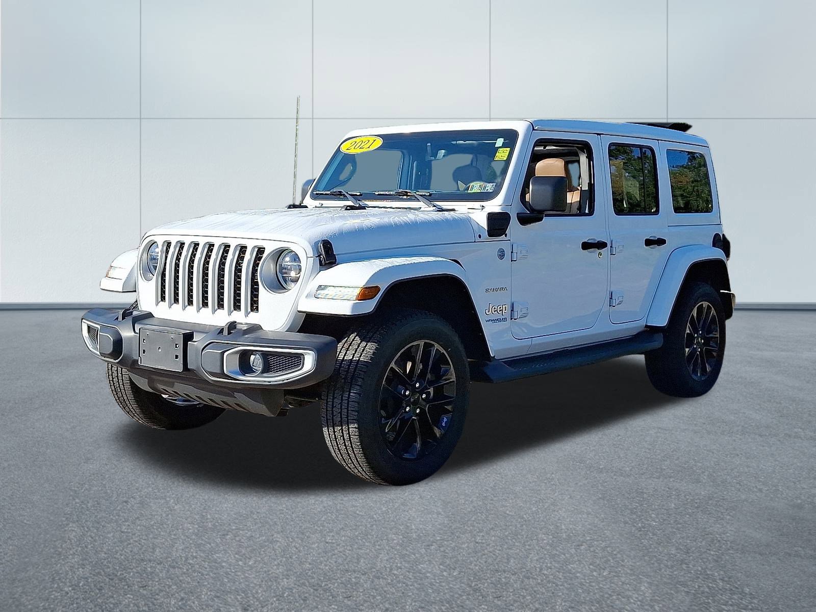 Certified 2021 Jeep Wrangler Unlimited Sahara w/ Cold Weather Group image 3