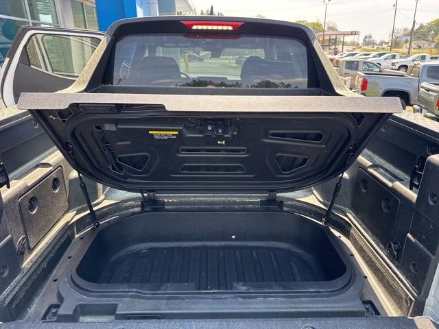 Used 2025 Hyundai Santa Cruz SE AWD/4WD image 25
