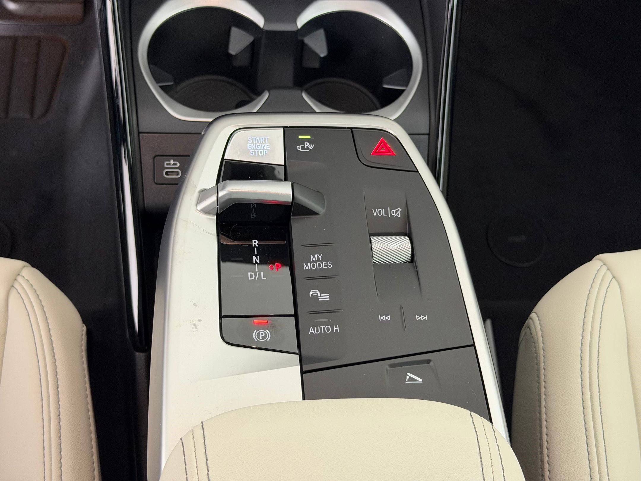 Used 2026 BMW X1 xDrive28i w/ Technology Package image 26