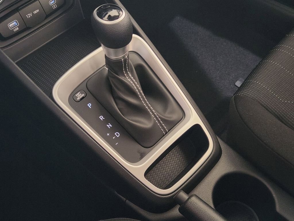 New 2026 Hyundai Venue SE FWD image 16