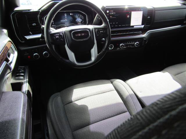 Used 2022 GMC Sierra 1500 SLE AWD/4WD image 2