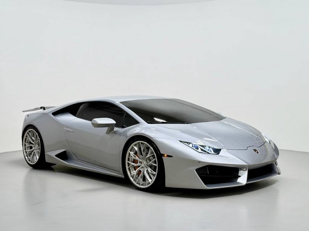 Used 2017 Lamborghini Huracan LP 580-2 RWD image 7