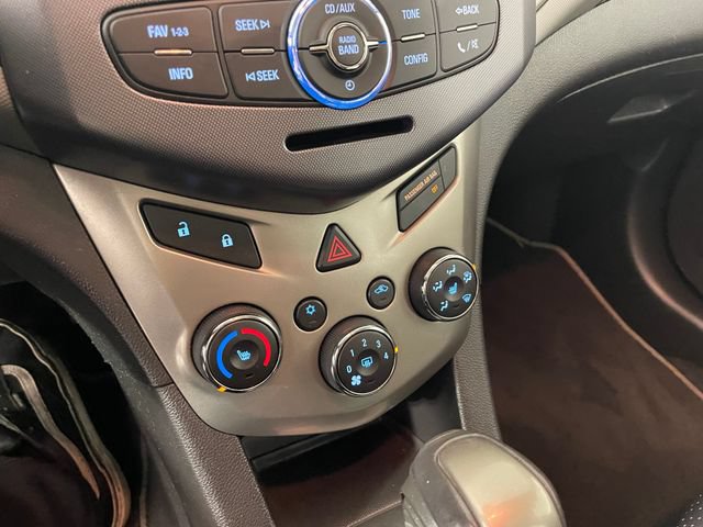 Used 2012 Chevrolet Sonic LTZ FWD image 8