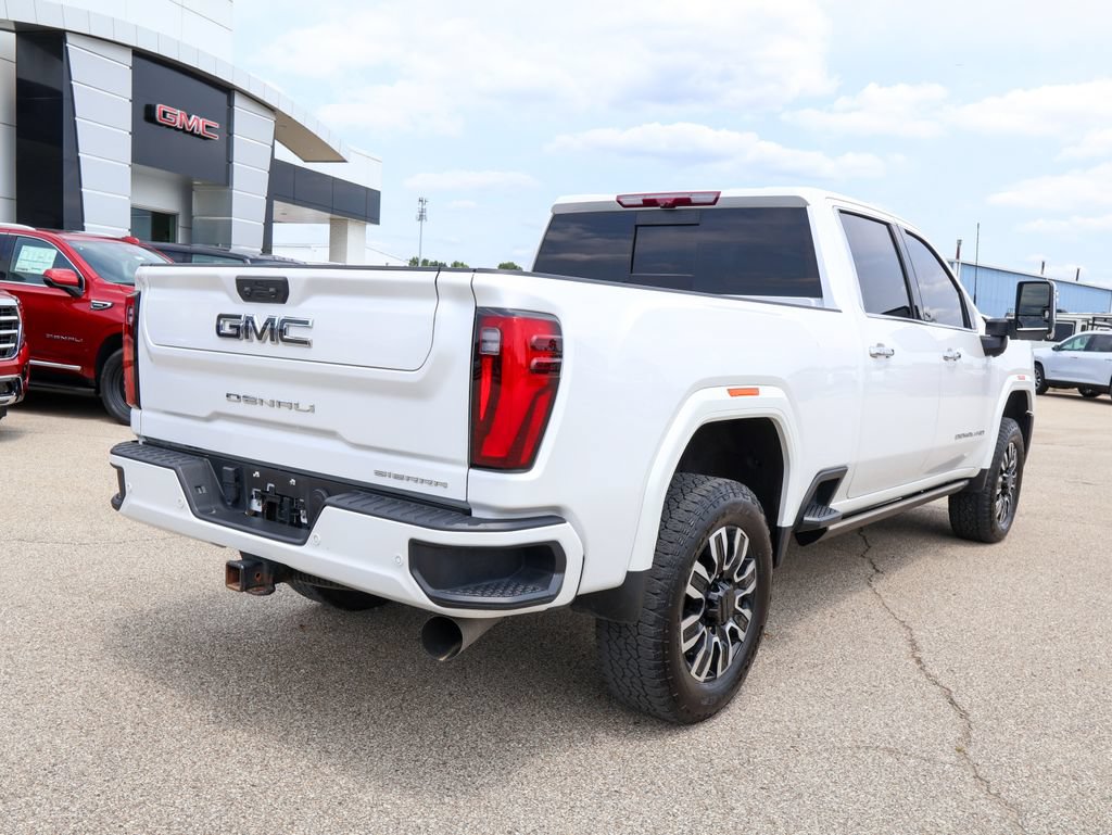 Used 2024 GMC Sierra 2500 Denali Ultimate w/ Max Trailering Package AWD/4WD image 3