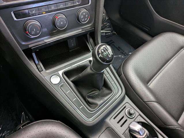 Used 2020 Volkswagen Golf 4-Door image 13