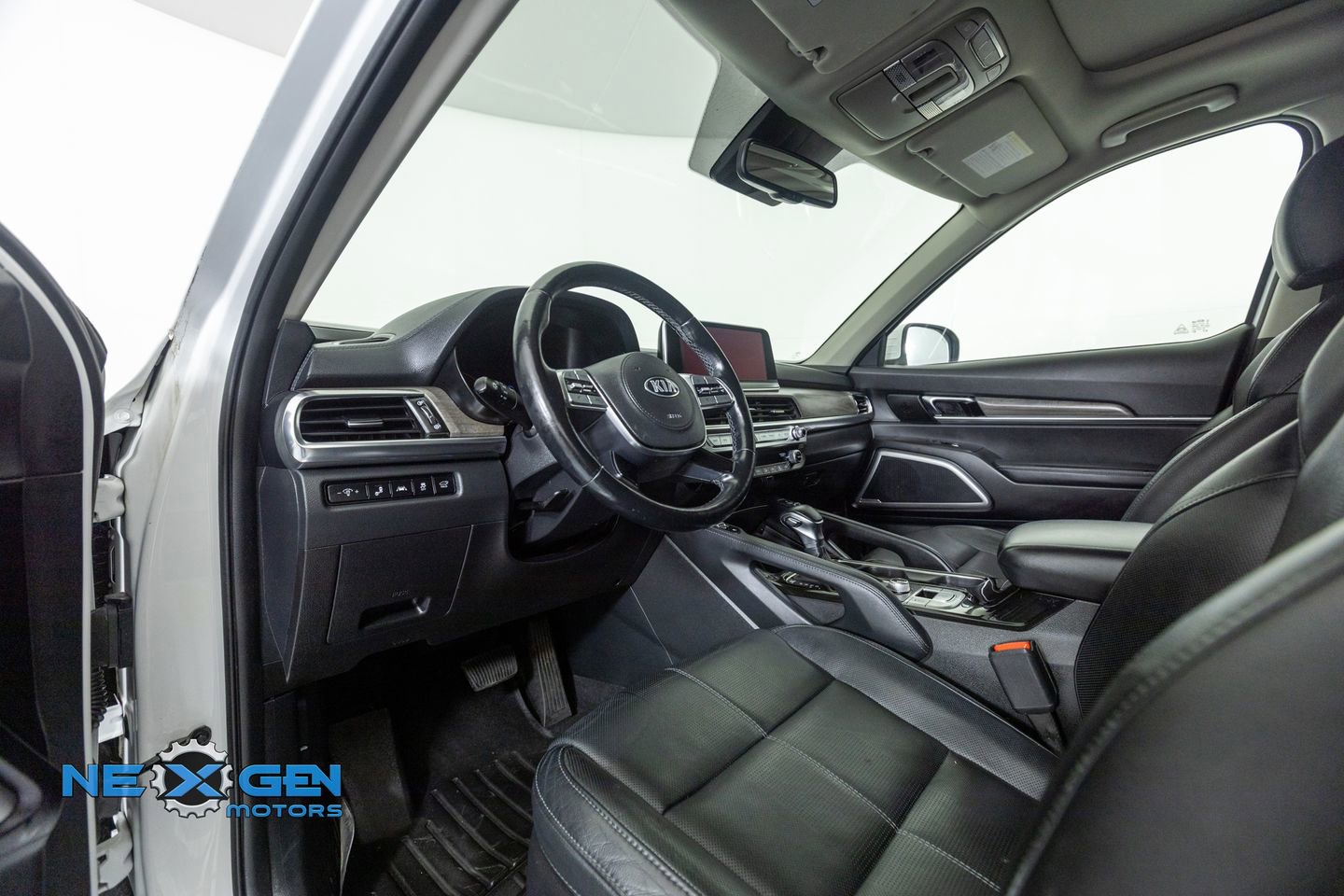 Used 2020 Kia Telluride EX w/ EX Premium Package image 10