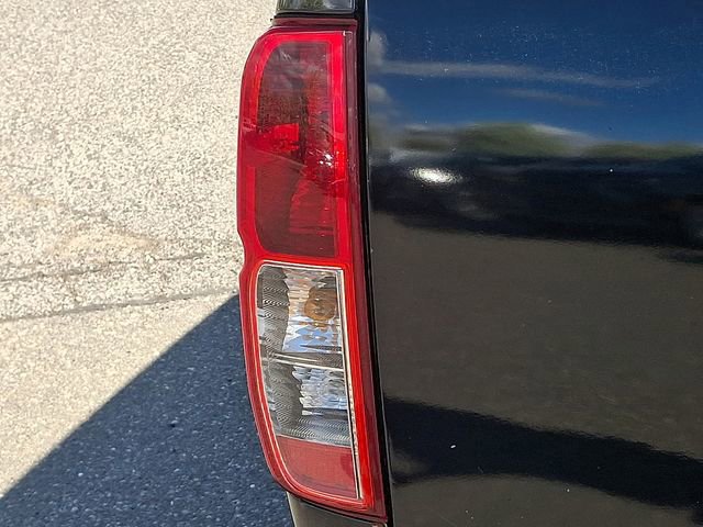 Used 2012 Nissan Frontier PRO-4X w/ Pro-4x Luxury Pkg image 33