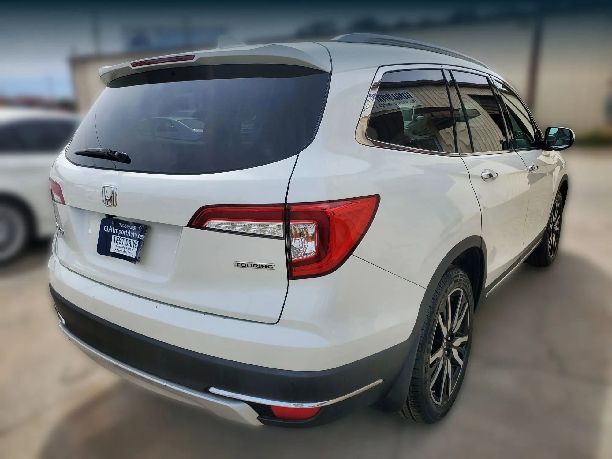 Used 2019 Honda Pilot Touring image 12