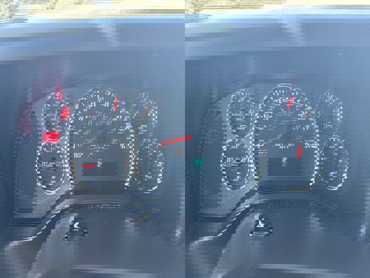 Used 2024 Chevrolet Express 2500 w/ Driver Convenience Package image 10