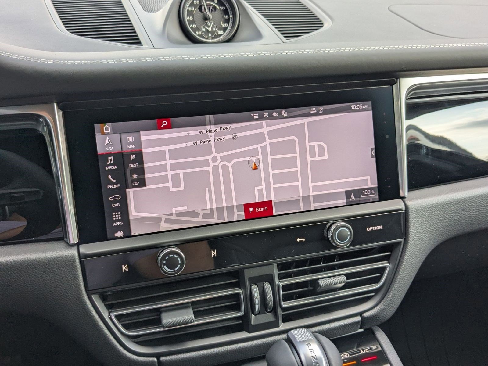 New 2026 Porsche Macan S image 17