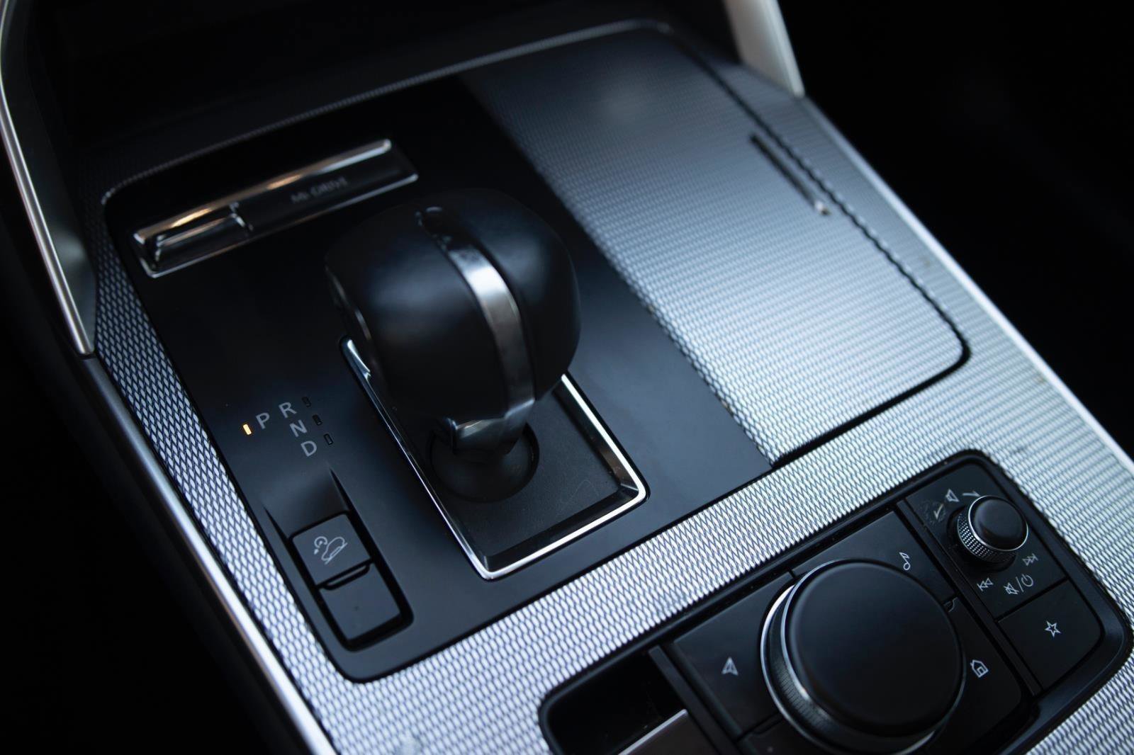 Used 2024 MAZDA CX-90 3.3 Turbo w/ Preferred Plus image 10