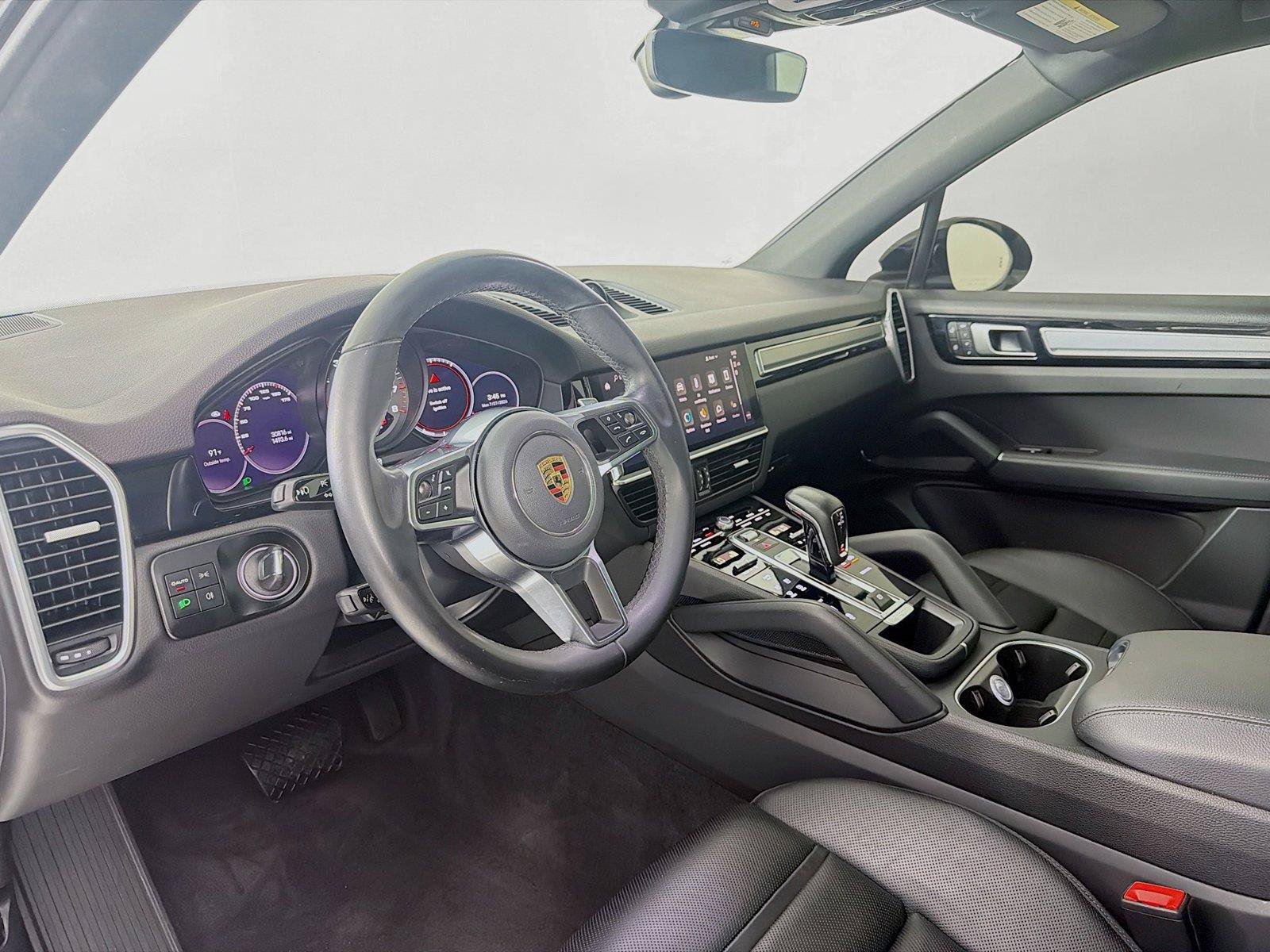 Certified 2023 Porsche Cayenne Platinum Edition AWD/4WD image 4
