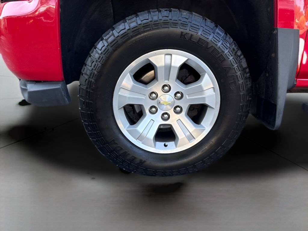 Used 2018 Chevrolet Silverado 1500 LT w/ All Star Edition AWD/4WD image 4
