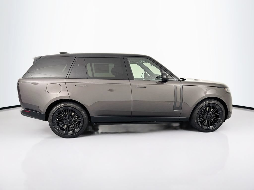 New 2026 Land Rover Range Rover Long Wheelbase SE AWD/4WD image 4
