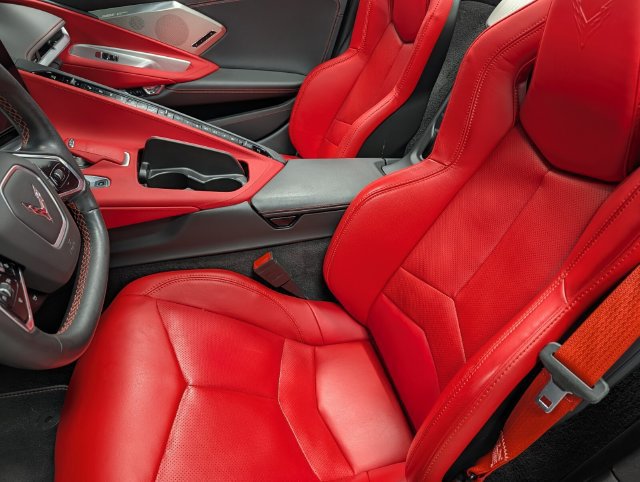 Certified 2024 Chevrolet Corvette Stingray Preferred Conv RWD image 17