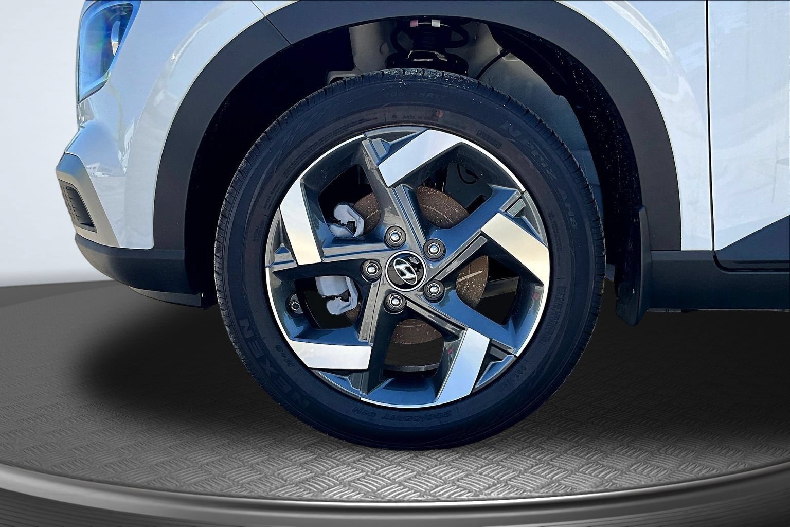 New 2026 Hyundai Venue SEL FWD image 11