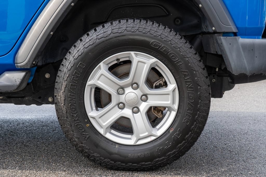 Used 2021 Jeep Wrangler Unlimited Sport AWD/4WD image 25