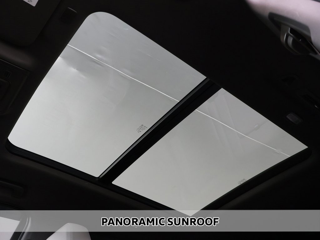 Used 2023 Chevrolet Tahoe Z71 w/ Z71 Off-Road Package image 3