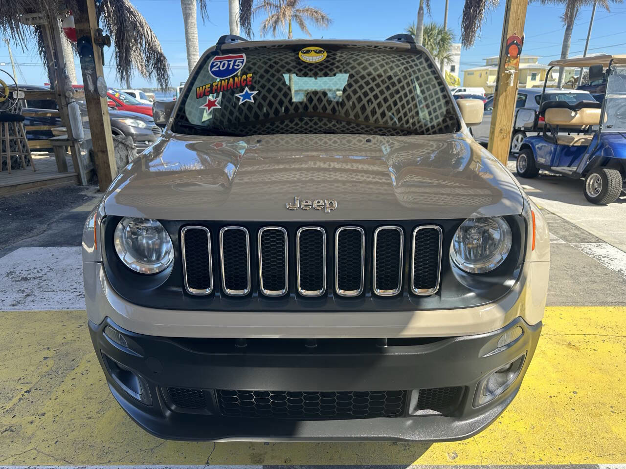 Used 2015 Jeep Renegade Latitude image 2