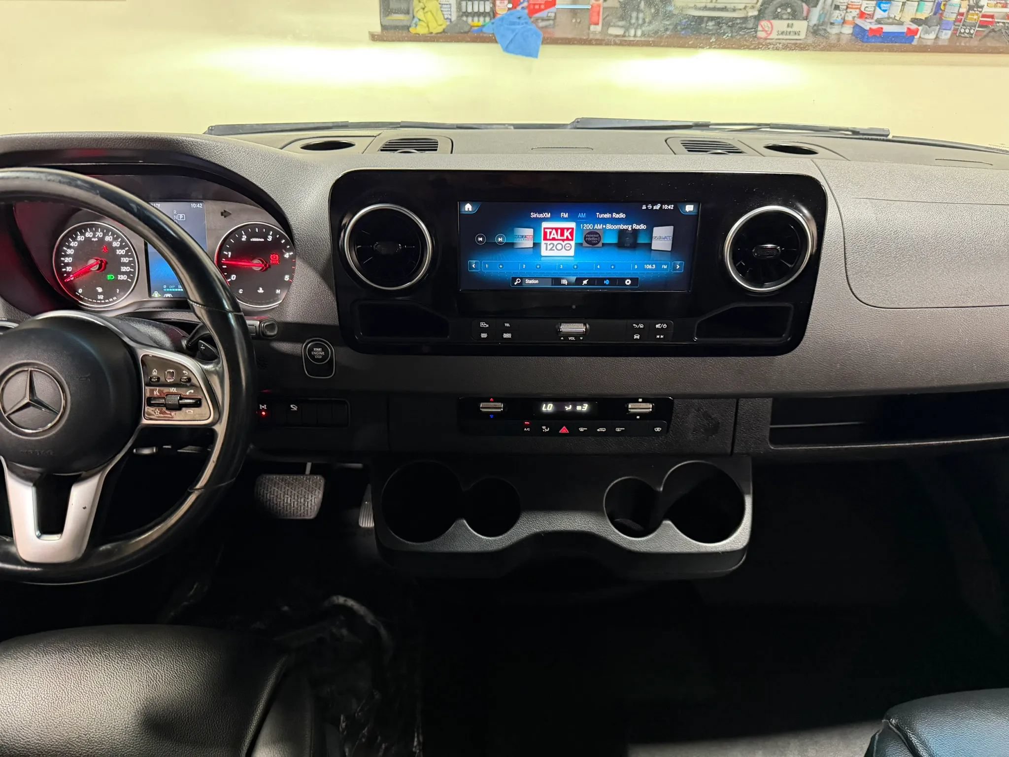 Used 2022 Mercedes-Benz Sprinter 2500 image 46