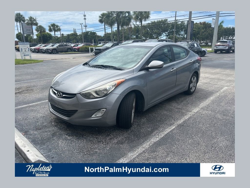 Used 2013 Hyundai Elantra GLS w/ Preferred Pkg FWD video 1